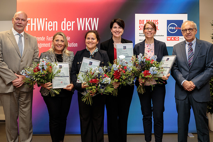 Die FHWien der WKW verleiht vier Mitarbeiterinnen den Titel "FH-Professorin"