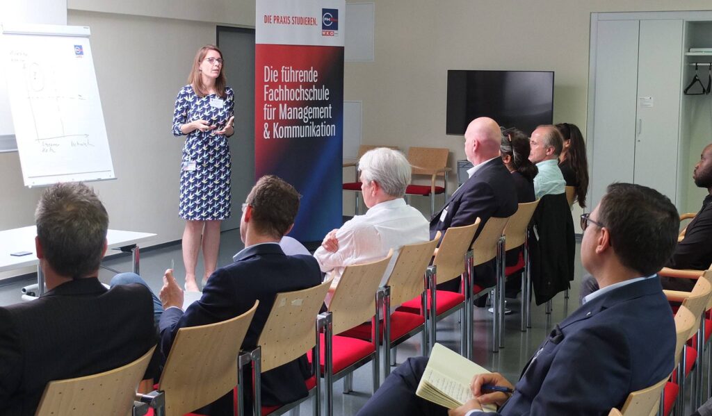 Ann-Christine Schulz presented findings from the research project on how digital transformation can succeed in SMEs.