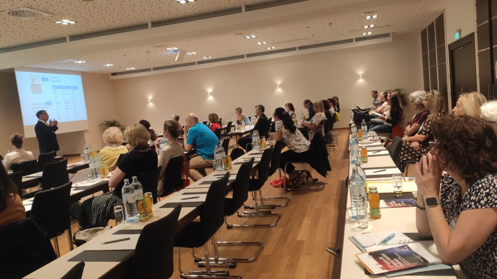 Plenar-Session der 10. Österreichischen FH-SprachlehrerInnen-Tagung