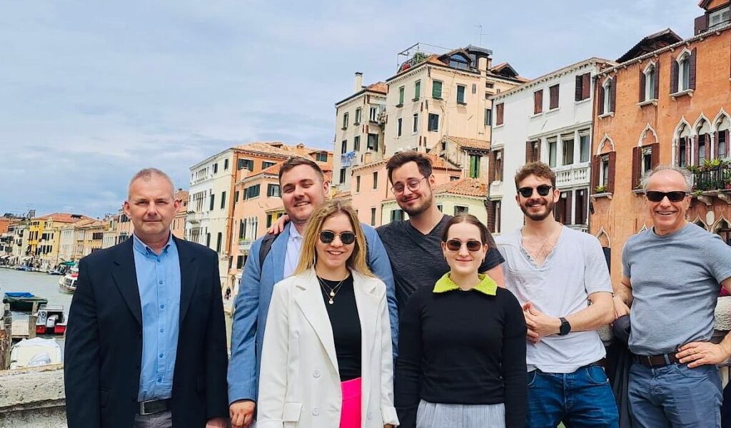 the team of students and professors in venice